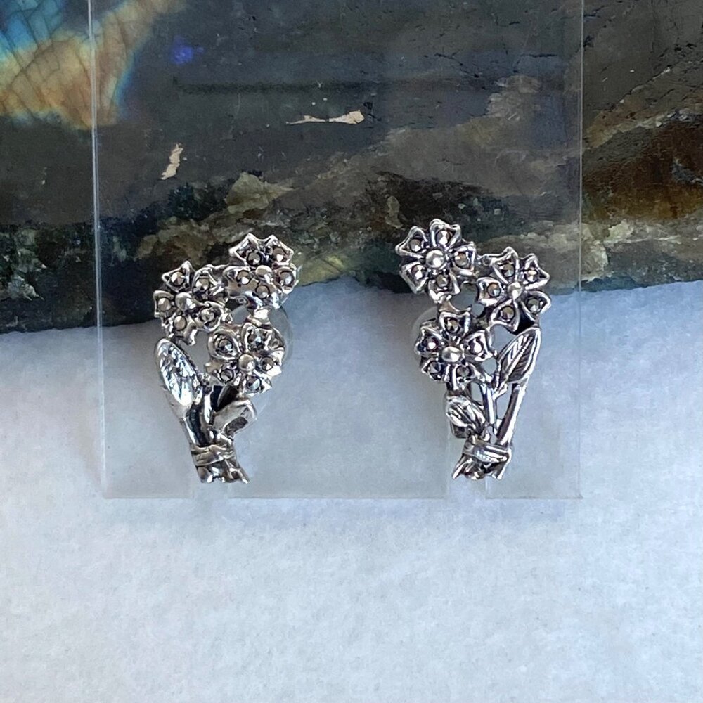 VTG Sterling Silver 925 Marcasite Flower Floral Dainty Screwback Earrings - Picture 8 of 12